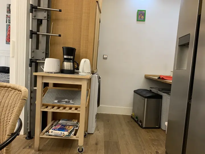 Office con mueble auxiliar · 2020