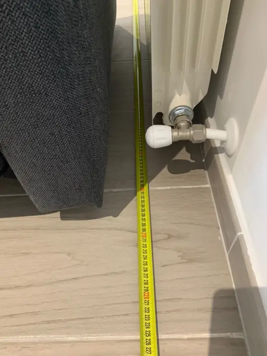 Solado de gres porcelánico imitación madera · 2020